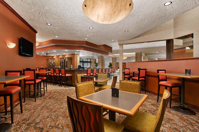 מלון Crowne Plaza Columbus North - Worthington By Ihg מראה חיצוני תמונה