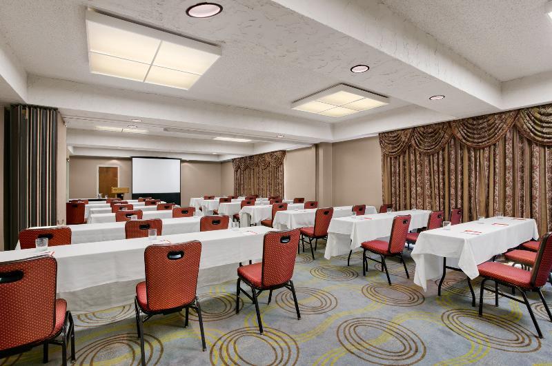מלון Crowne Plaza Columbus North - Worthington By Ihg מראה חיצוני תמונה